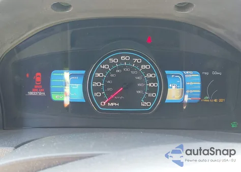 2010 Ford Fusion Hybrid from USA, damaged, VIN 3FADP0L35AR344238